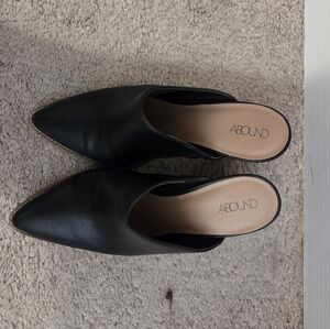 Abound Heeled Clogs 8
